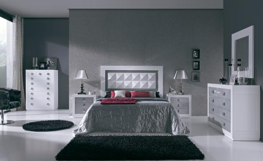 Dormitorio serie calpe en color blanco y plata