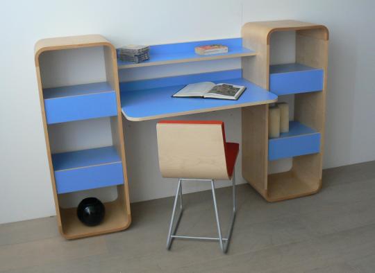 columnas Rodona con mesa