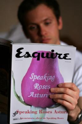 la fama de speaking roses