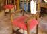 SILLÓN Y SILLAS DEL DESPACHO