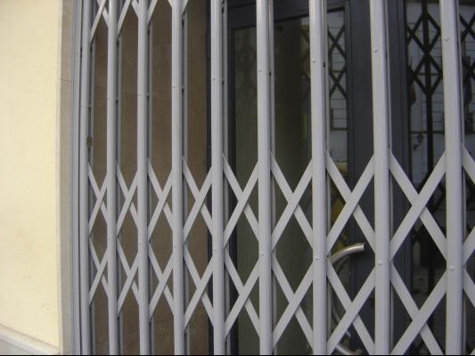 Puerta de seguridad