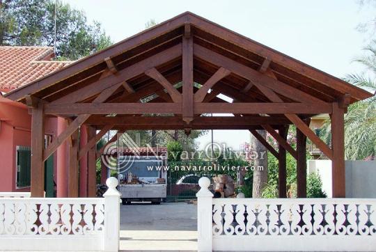 pergola a dos aguas en valencia