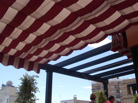 pergola de madera con toldo 50 %   en oferta este mes de diciembre