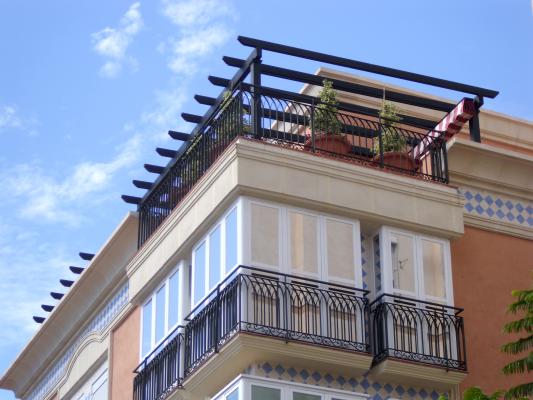 pergola con toldo en almeria puerta purchena