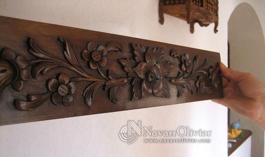 talla de madera nogal floral
