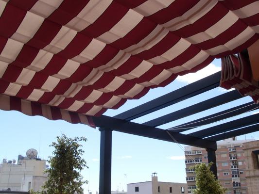 toldos con pergolas de madera