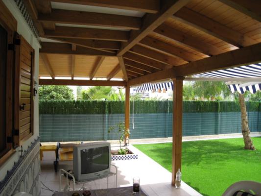 pergolas de madera en vera mar