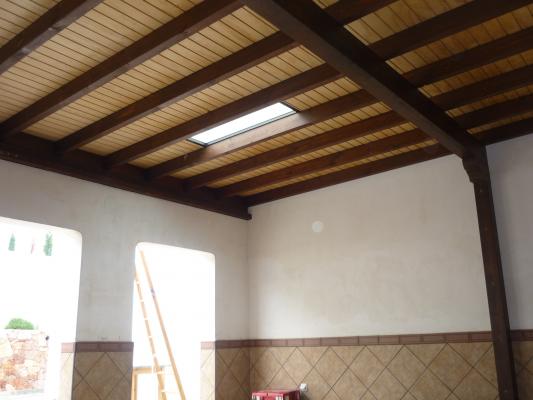 pergola inetrior tecka y natural
