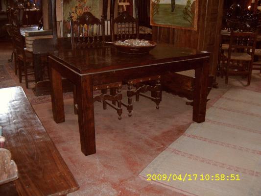MESA COMEDOR (CASTAÑO)