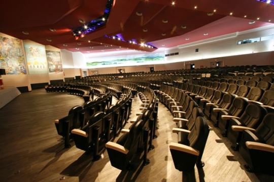 Aula Magna UPV - arquitectura & diseño mobilarte, sa