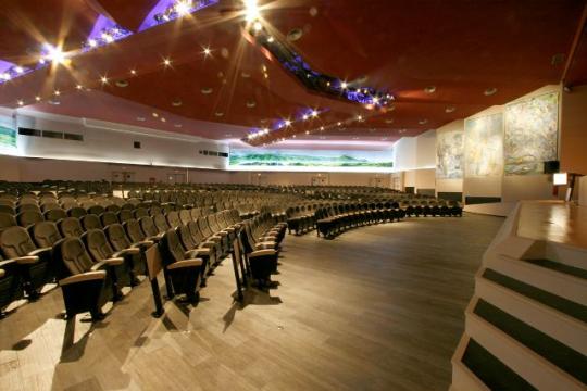 Aula Magna UPV - arquitectura & diseño mobilarte, sa