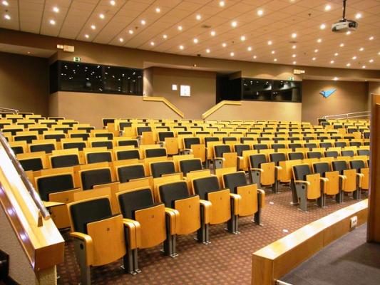 Auditorio PTZ - arquitectura & diseño mobilarte, sa
