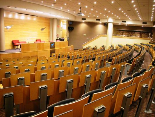 Auditorio PTZ - arquitectura & diseño mobilarte, sa