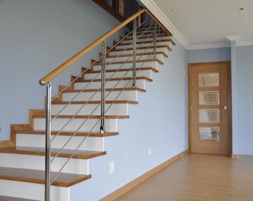 Escalera roble