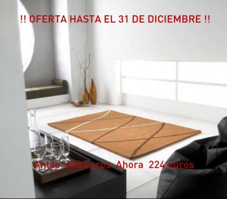Alfombra Center Base - Carving