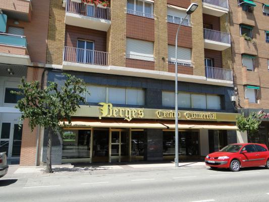 Tienda en Avenida de Aragón