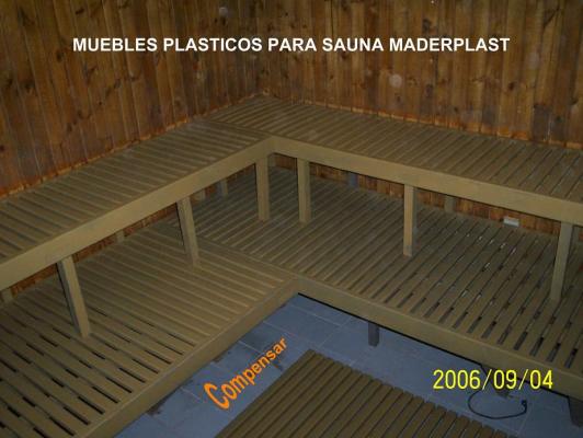 TARIMAS Y GRADERÍAS PLÁSTICAS  MADERPLAST