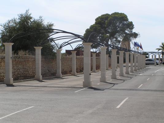 Parking con columnas Porche 31