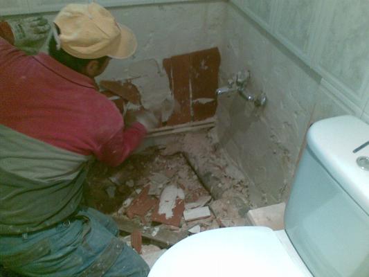 DURANTE EL CAMBIO DE BAÑERA POR DUCHA