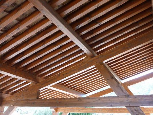 pergola con tejas rustica