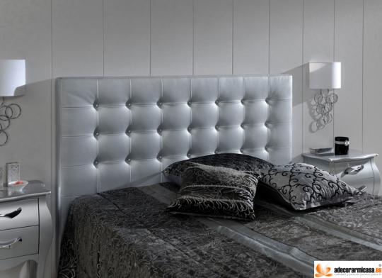 Cabecero de cama eva en color plata