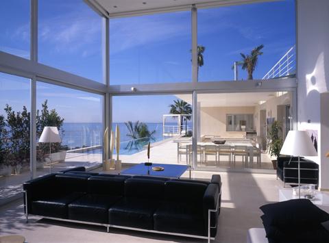 Vivienda unifamiliar de arquitectura mediterránea contemporánea, Oropesa, Castellón