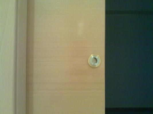 Puerta corredera con cassetone y uñero exclusivo
