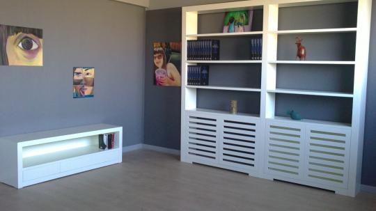 Mueble TV con Libreria/ cubreradiador.