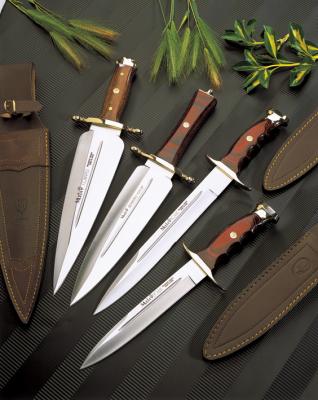 MACHETES MUELA DIFERENTES MODELOS DE COLECCION Y DE CAMPO .