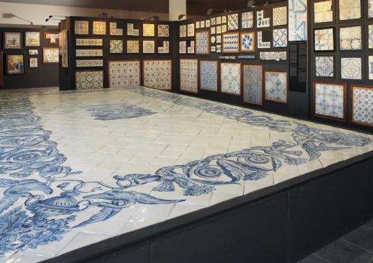 EXPOSICIÓN EVOLUCIÓN DEL AZULEJO
