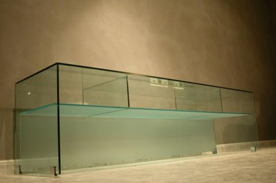 mueble de vidrio