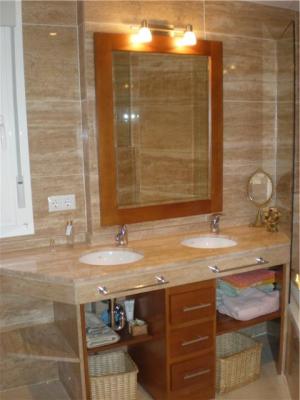baño travertino romano
