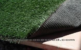 Cesped artificial en terraza