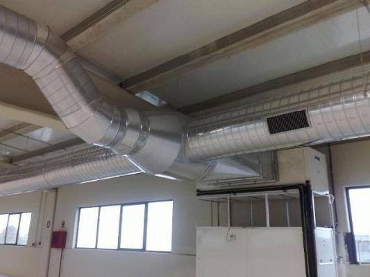 Instalaciones de conductos de chapa galvanizada, tanto circular como resctangular
