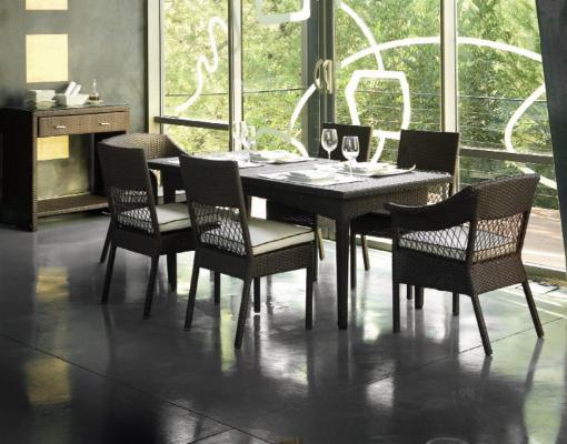 Conjunto mesa sillas
