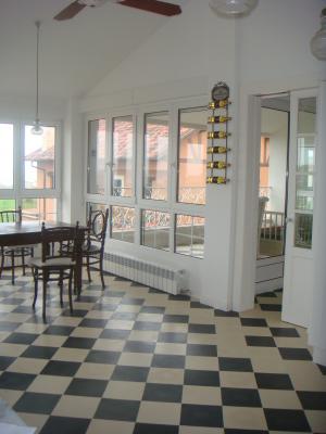 Salón Chalet Cristina
