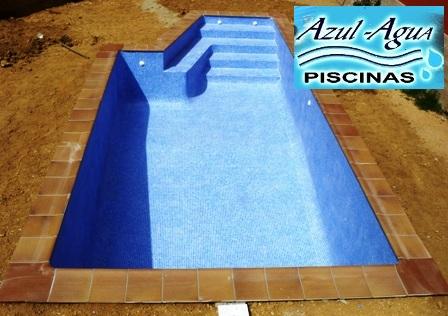 CONSTRUCCION PISCINAS CON ESCALERA DE OBRA
