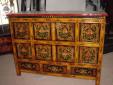 Mueble tibetano