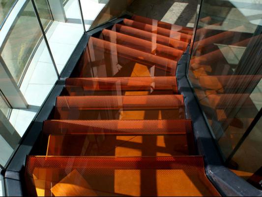 Escalera de vidrio 