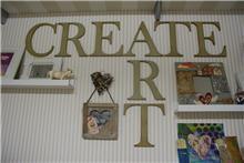 Mecanizado de rótulos, letras, números, figuras, siluetas en madera para decorar.