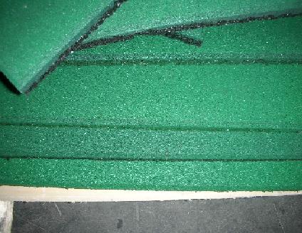 Loseta Granulada Verde 50x50x2cm