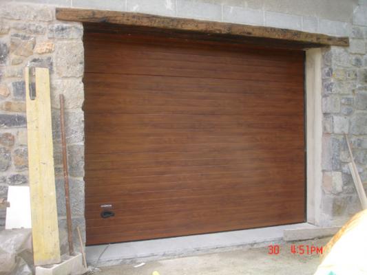 instalacion puertas garaje pamplona
