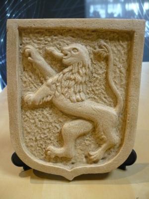 escudo león