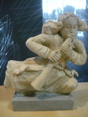 angel con trombon