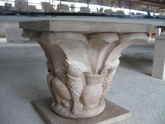 capitel arpias 