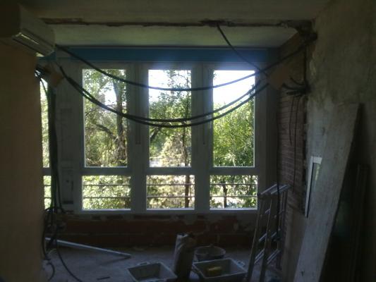 Carpintería de aluminio RPT y doble vidrio anti-ruido