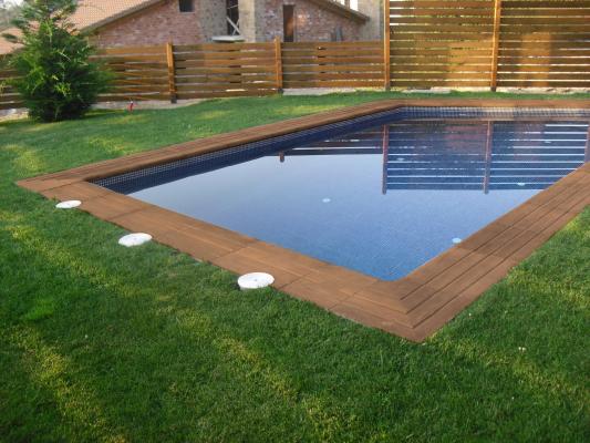 Coronacion de piscina Tarima Ebano