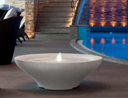 fuente con lampara de diseño 