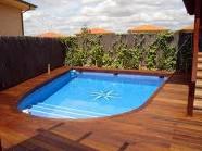 Terraza y bordeado de madera de Ipé