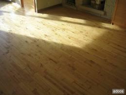 Suelo de madera de roble envejecido